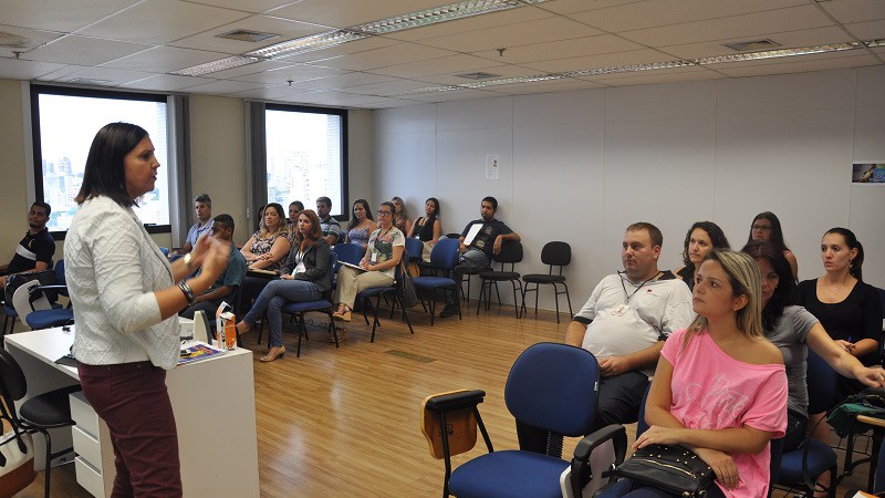 Boa parte do curso foi direcionada às qualidades do bom atendimento e à necessidade de clareza das informações passadas ao cidadão